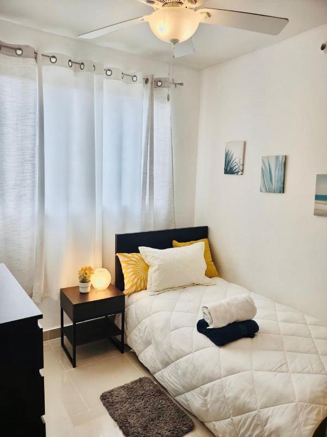 1er piso, 3 Habitaciones con piscina wifi, netflix Santiago De Los Caballeros Esterno foto